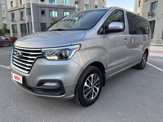 2020 Hyundai Grand Starex I Рестайлинг 2, серый, 2999999 рублей, вид 1
