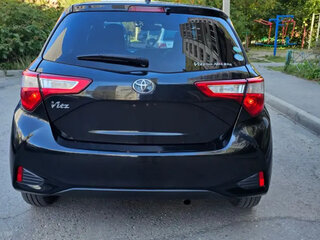 2019 Toyota Vitz III (XP130) Рестайлинг 2, чёрный, 1050000 рублей, вид 4