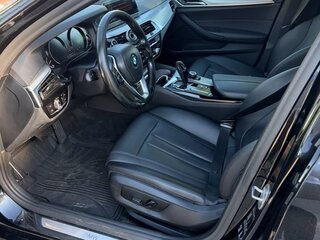 2019 BMW 5 серии 520i VII (G30/G31/G38), чёрный, 2500000 рублей, вид 5
