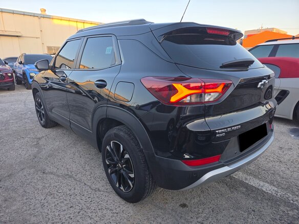2021 Chevrolet TrailBlazer III, чёрный, 2000000 рублей - вид 5