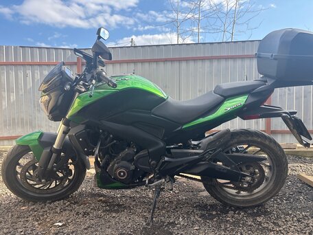 2021 Bajaj Dominar 400, зелёный, 395000 рублей, вид 1