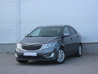 2013 Kia Rio 5-speed III, серый, 757000 рублей, вид 1