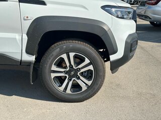 2026 Lada (ВАЗ) Niva Travel I Рестайлинг, белый, 1717000 рублей, вид 5