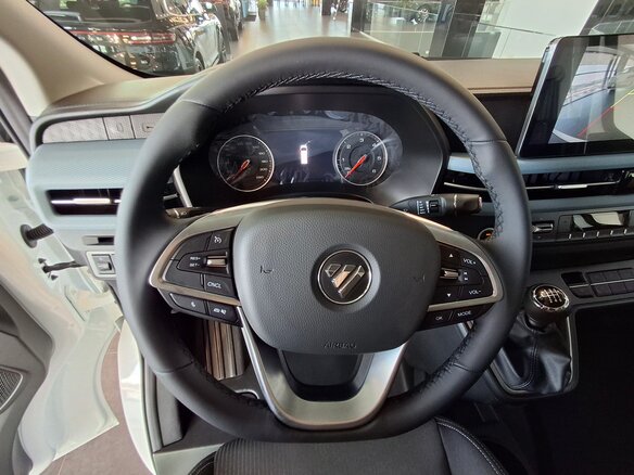 2026 Foton View, белый, 3429000 рублей - вид 17