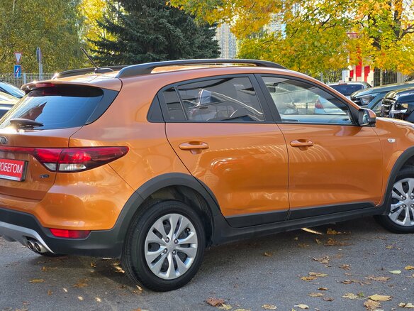 2019 Kia Rio X-Line IV, оранжевый - вид 1