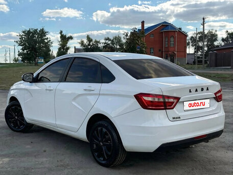 2021 Lada (ВАЗ) Vesta I, белый, 730000 рублей, вид 2