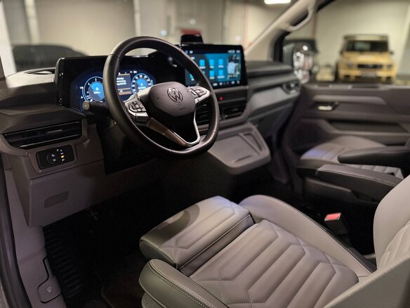2026 Volkswagen Caravelle T7, серый, 10400000 рублей - вид 12