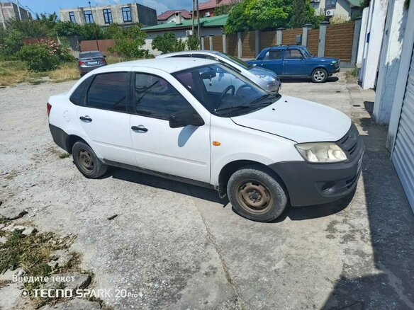 2012 Lada (ВАЗ) Granta I, белый, 250000 рублей - вид 3