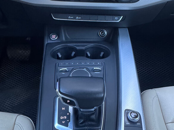 2016 Audi A4 V (B9), белый, 2040000 рублей - вид 13