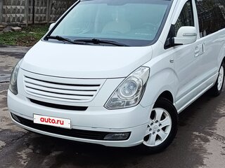 2011 Hyundai Grand Starex I, белый, 1700000 рублей, вид 1