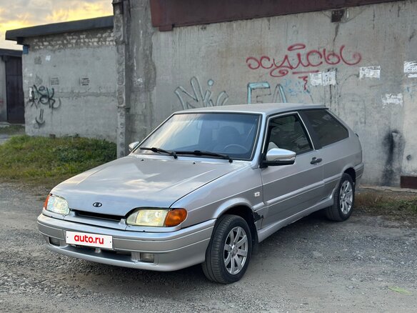 2010 Lada (ВАЗ) 2113, серебристый, 117000 рублей