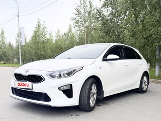 2018 Kia Ceed II Рестайлинг, белый, 1499000 рублей, вид 1