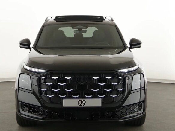 2026 Audi Q9, чёрный, 17500000 рублей - вид 1