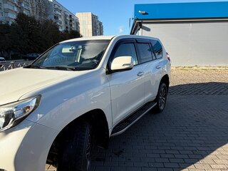2014 Toyota Land Cruiser Prado 150 Series Рестайлинг 1, белый, 2895000 рублей, вид 5