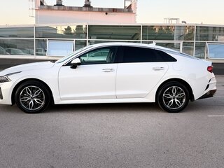 2022 Kia K5 III, белый, 2290000 рублей, вид 4