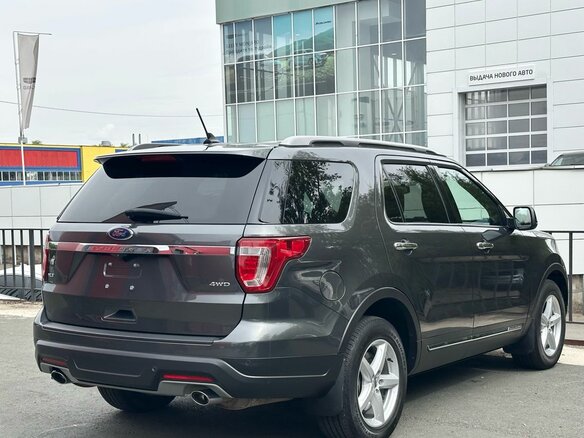 2018 Ford Explorer V Рестайлинг 2, серый, 2899000 рублей - вид 24