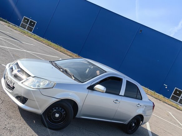 2013 Geely MK I Рестайлинг, серебристый - вид 2