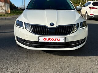 2019 Skoda Octavia III (A7) Рестайлинг, белый, 1830000 рублей, вид 2