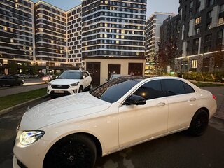 2019 Mercedes-Benz E-Класс 300 V (W213, S213, C238), белый, 4000000 рублей, вид 4