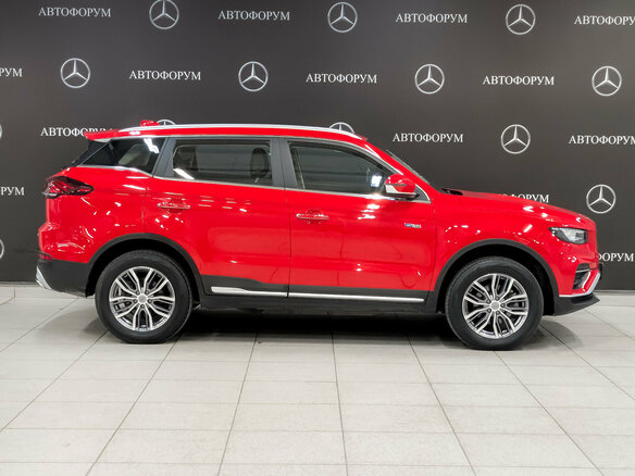 2022 Geely Atlas Pro, красный, 2000000 рублей - вид 3