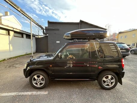 2009 Mitsubishi Pajero Mini II, чёрный, 850000 рублей, вид 4