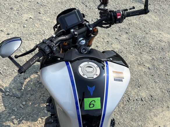 2022 Yamaha MT-09 (FZ-09), серый, 1055000 рублей - вид 21