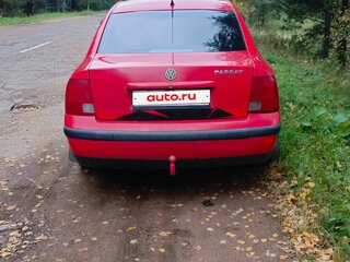 1998 Volkswagen Passat B5, красный, 230000 рублей, вид 3