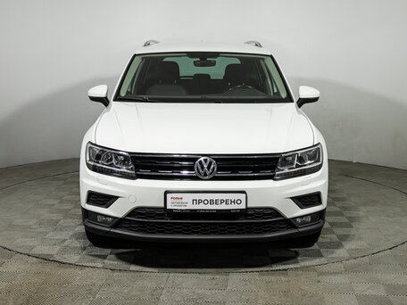 2018 Volkswagen Tiguan II, белый, 1999900 рублей, вид 2