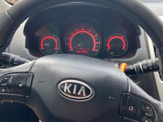 2010 Kia Ceed I Рестайлинг, серебристый, 680000 рублей, вид 4