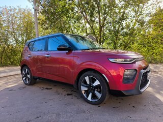 2022 Kia Soul III, красный, 2200000 рублей, вид 2