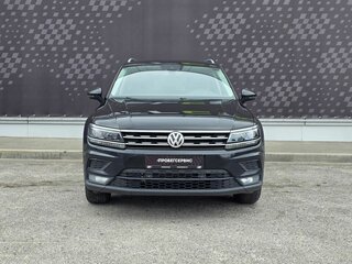 2019 Volkswagen Tiguan II, чёрный, 2299000 рублей, вид 5