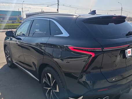 2024 Kaiyi X7 Kunlun, чёрный, вид 4