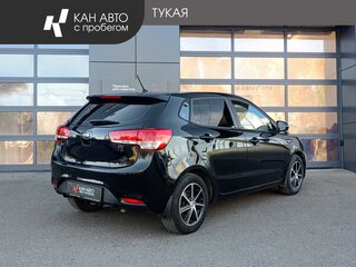2016 Kia Rio III Рестайлинг, чёрный, 998000 рублей, вид 3