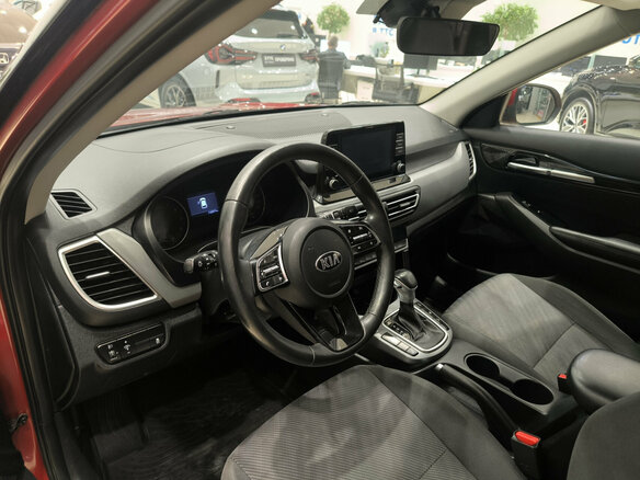 2020 Kia Seltos I, красный - вид 15