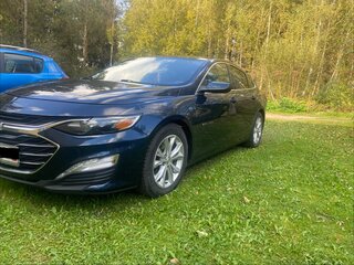 2019 Chevrolet Malibu IX Рестайлинг, синий, 1400000 рублей, вид 5