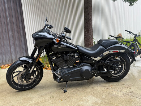 2019 Harley-Davidson Sport Glide, чёрный, 1250000 рублей, вид 2