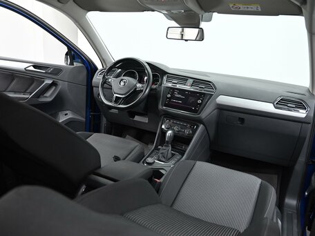 2020 Volkswagen Tiguan II, синий, 2025000 рублей, вид 5