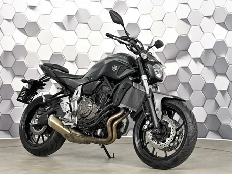 2015 Yamaha MT-07 (FZ-07), серый, 695000 рублей, вид 1