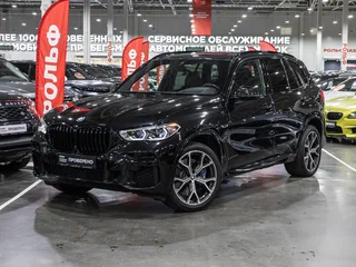 2022 BMW X5 45e IV (G05/G18), чёрный, 6792093 рублей, вид 1