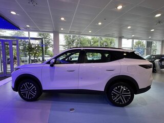 2026 Omoda C7, белый, 3499000 рублей, вид 2