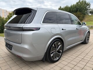 2025 Li Auto (Lixiang) L8 52.3 kWh I Рестайлинг, серебристый, 5355000 рублей, вид 5