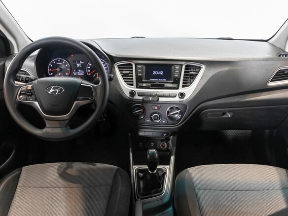 2021 Hyundai Solaris II Рестайлинг, белый, 1218308 рублей - вид 5