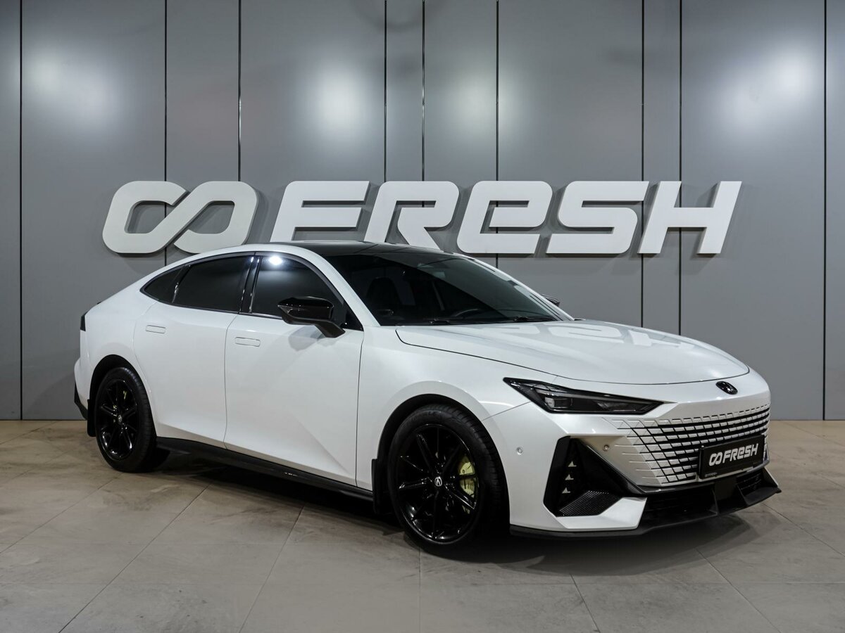 Открыть фотографии: Changan UNI-V I