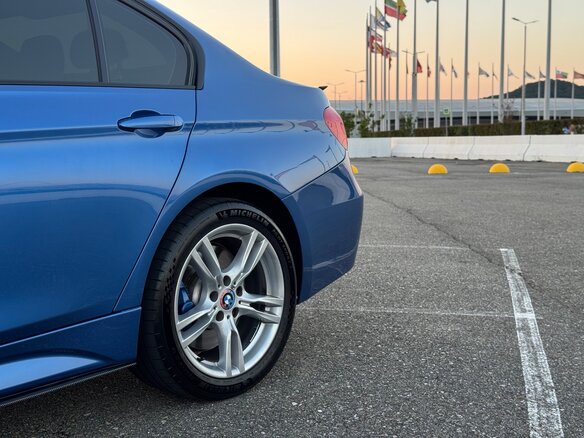 2012 BMW 3 серии 320i xDrive VI (F3x), синий, 1850000 рублей - вид 33