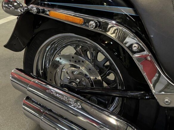 2009 Harley-Davidson Fat Boy, чёрный, 985000 рублей - вид 4