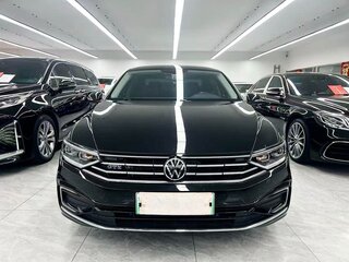2023 Volkswagen Magotan B8 Рестайлинг, чёрный, 1700000 рублей, вид 2