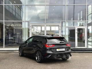 2020 Kia Ceed III, чёрный, 1830000 рублей, вид 4