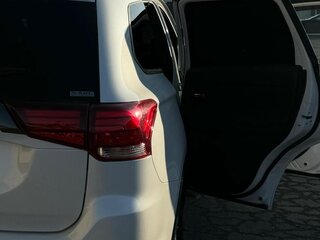 2021 Mitsubishi Outlander III Рестайлинг 3, белый, 3500000 рублей, вид 4