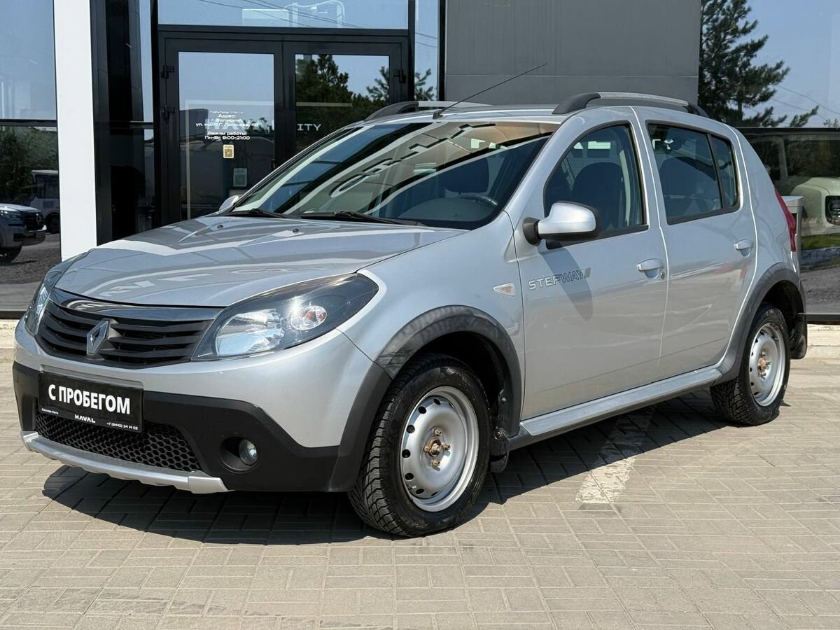 Открыть фотографии: Renault Sandero I