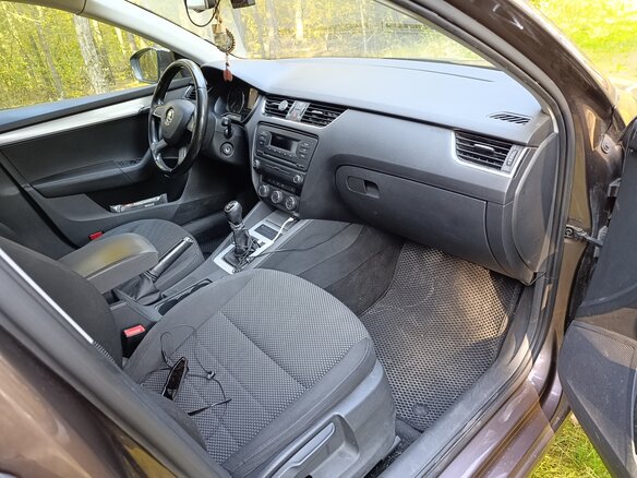 2014 Skoda Octavia III (A7), коричневый - вид 5